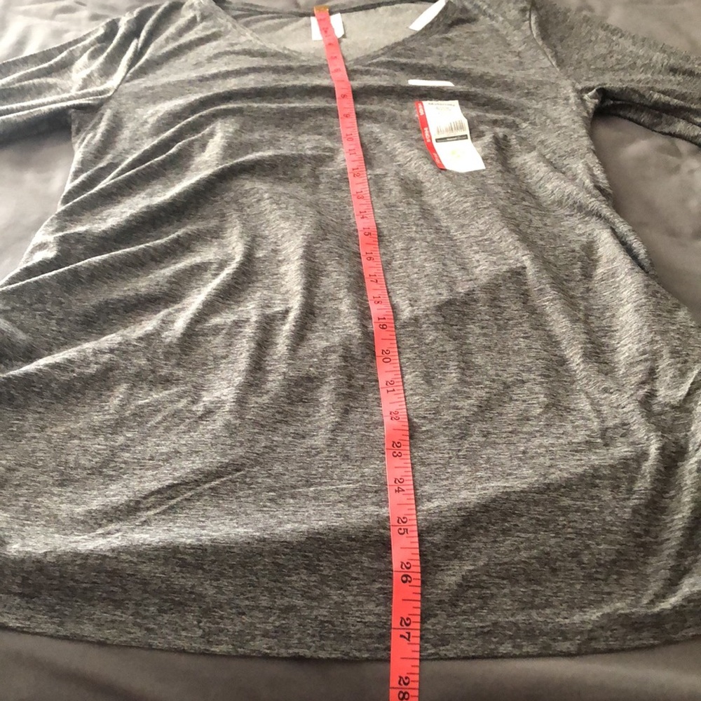 NWT Maternity Fitted Long Sleeve T-Shirt in Grey - Picture 7 of 9